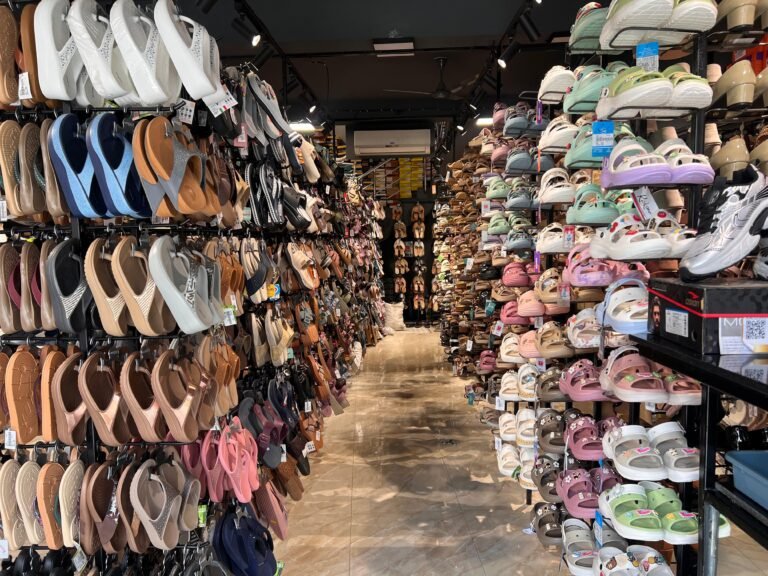 Mozzo Footwear | TN's Most Trusted & Best Footwear Store