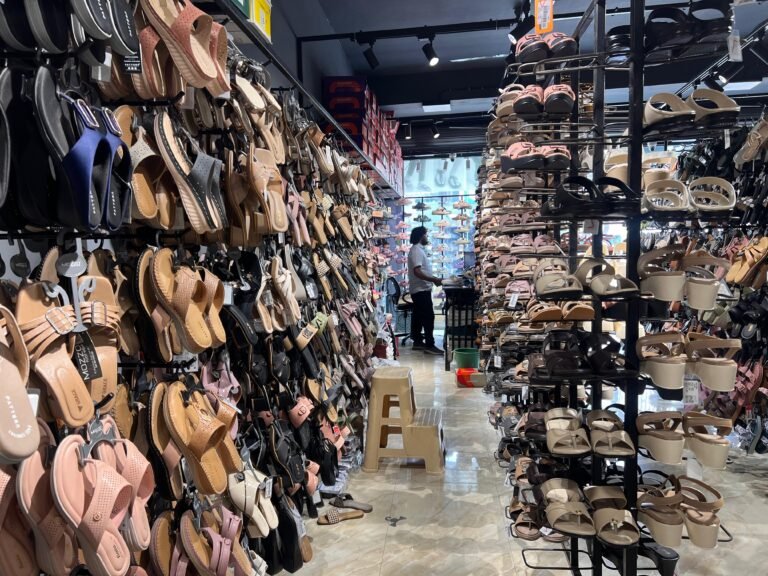 Mozzo Footwear | TN's Most Trusted & Best Footwear Store